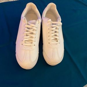 Puma Roma Basic Jr White Light Gray Kids Sz 4.5 Retro